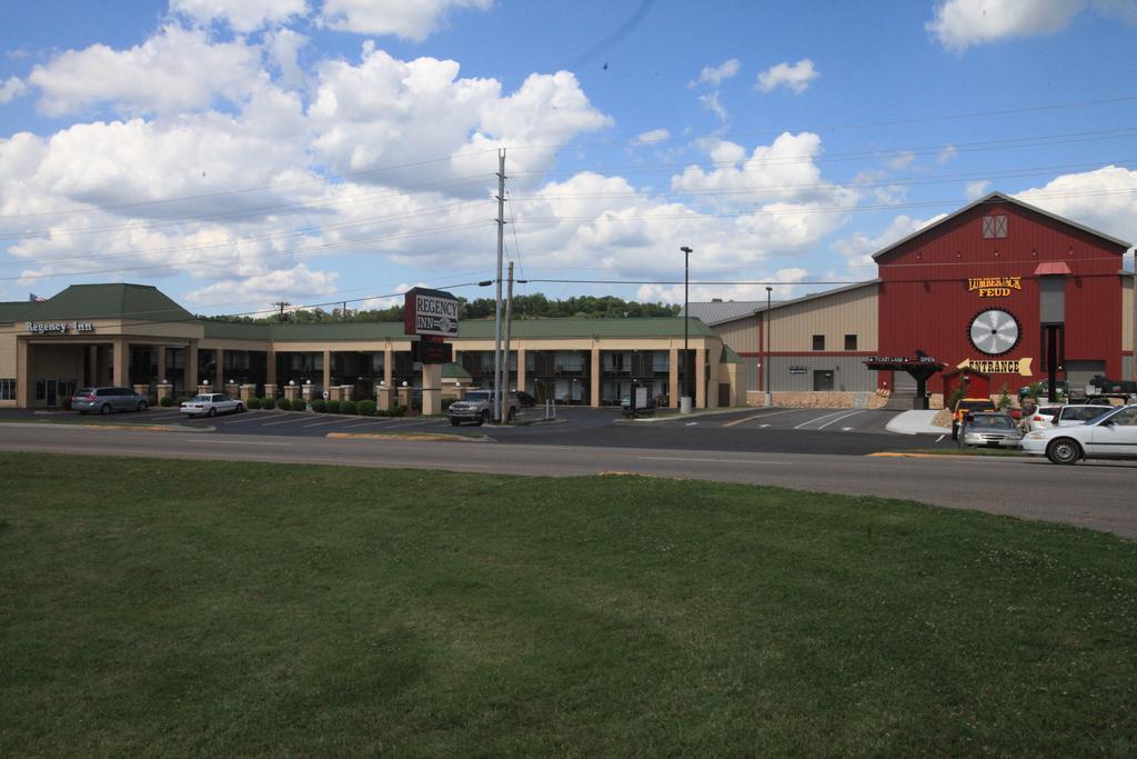 Regency Inn Pigeon Forge Exterior photo